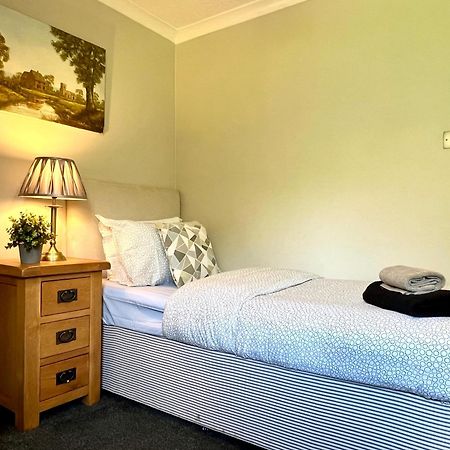 Spacious 2 Bed-Flat In Glasgow City - Free Parking Esterno foto