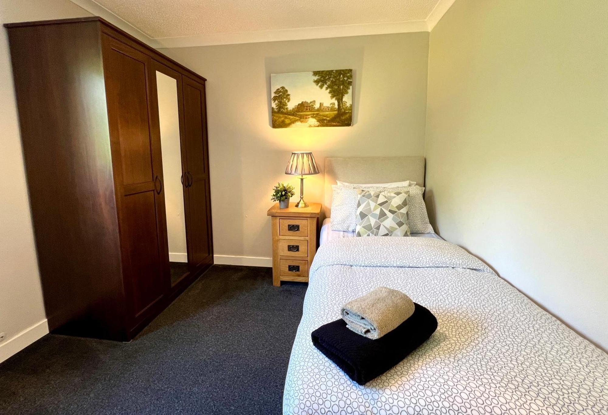 Spacious 2 Bed-Flat In Glasgow City - Free Parking Esterno foto