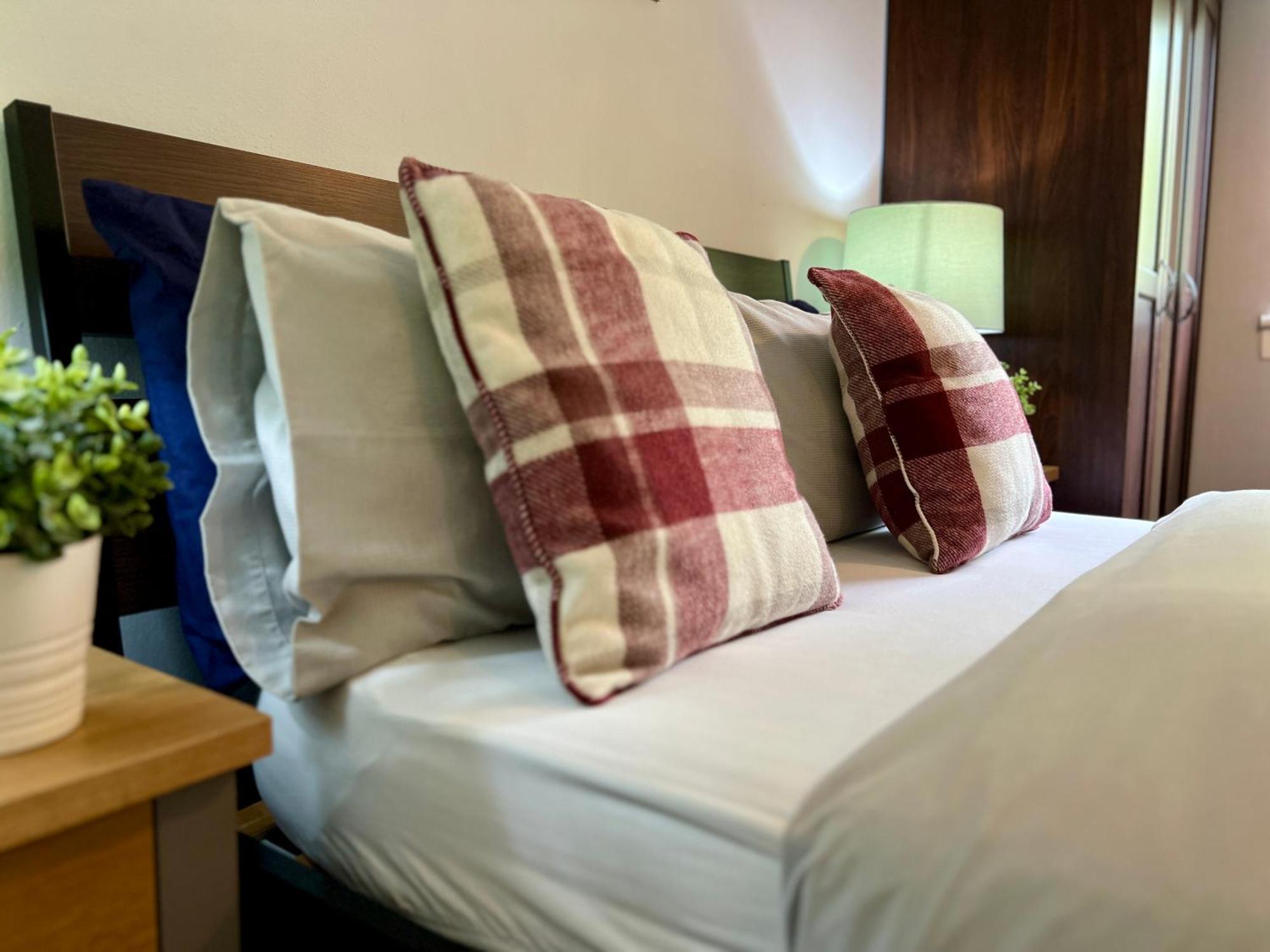 Spacious 2 Bed-Flat In Glasgow City - Free Parking Esterno foto